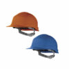 Casques de protection bleu et orange