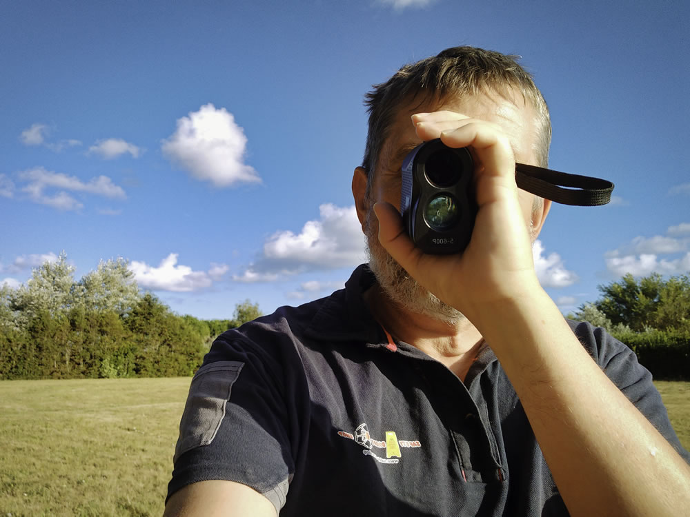 Visée avec le télémètre laser